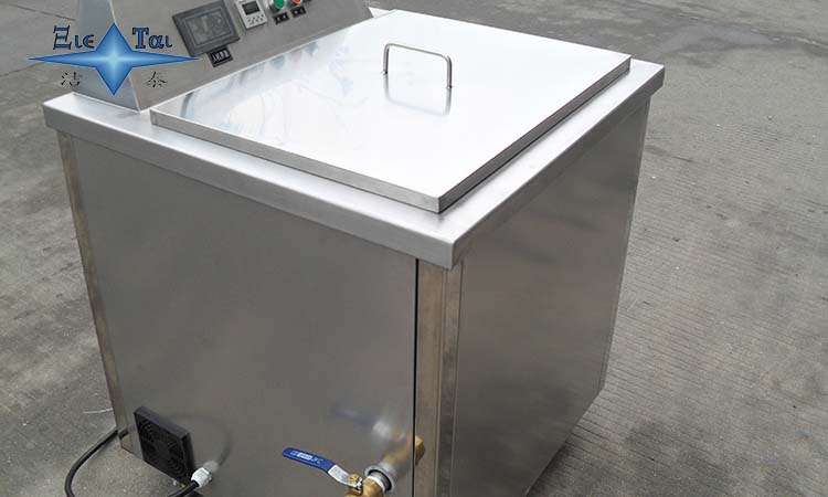 超聲波清洗機(jī)在軍工行業(yè)的應(yīng)用，如何清潔軍工設(shè)備？