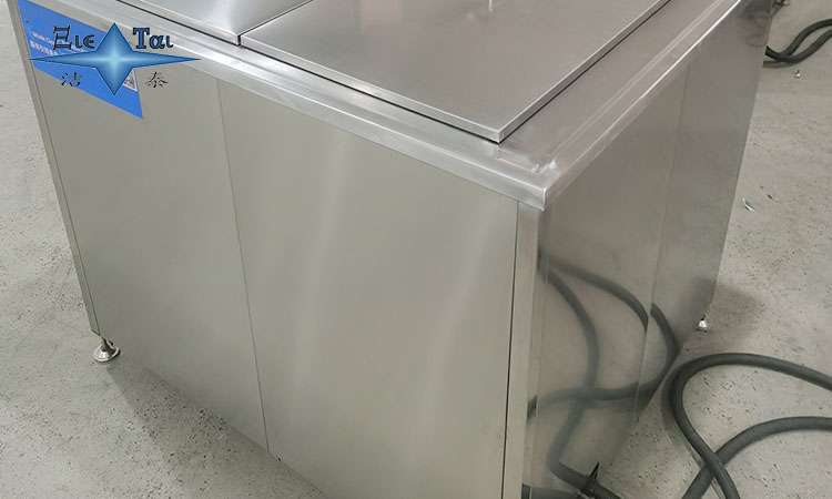 超聲波清洗機為什么需要配籃子？探究其作用與重要性